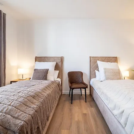 Vogel: Wohntraum * ビーレフェルト